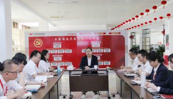 林鸝參加指導(dǎo)玉柴物流集團管理黨支部組織生活會