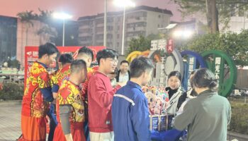 金蛇開運，物流送?！癫裎锪骷瘓F組織單位參加玉柴年貨節(jié)活動