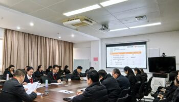 述實(shí)績(jī)、評(píng)實(shí)效、促實(shí)干——玉柴物流集團(tuán)召開2024年度黨支部書記抓基層黨建工作述職評(píng)議會(huì)